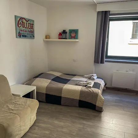 Spacieux Au Centre *